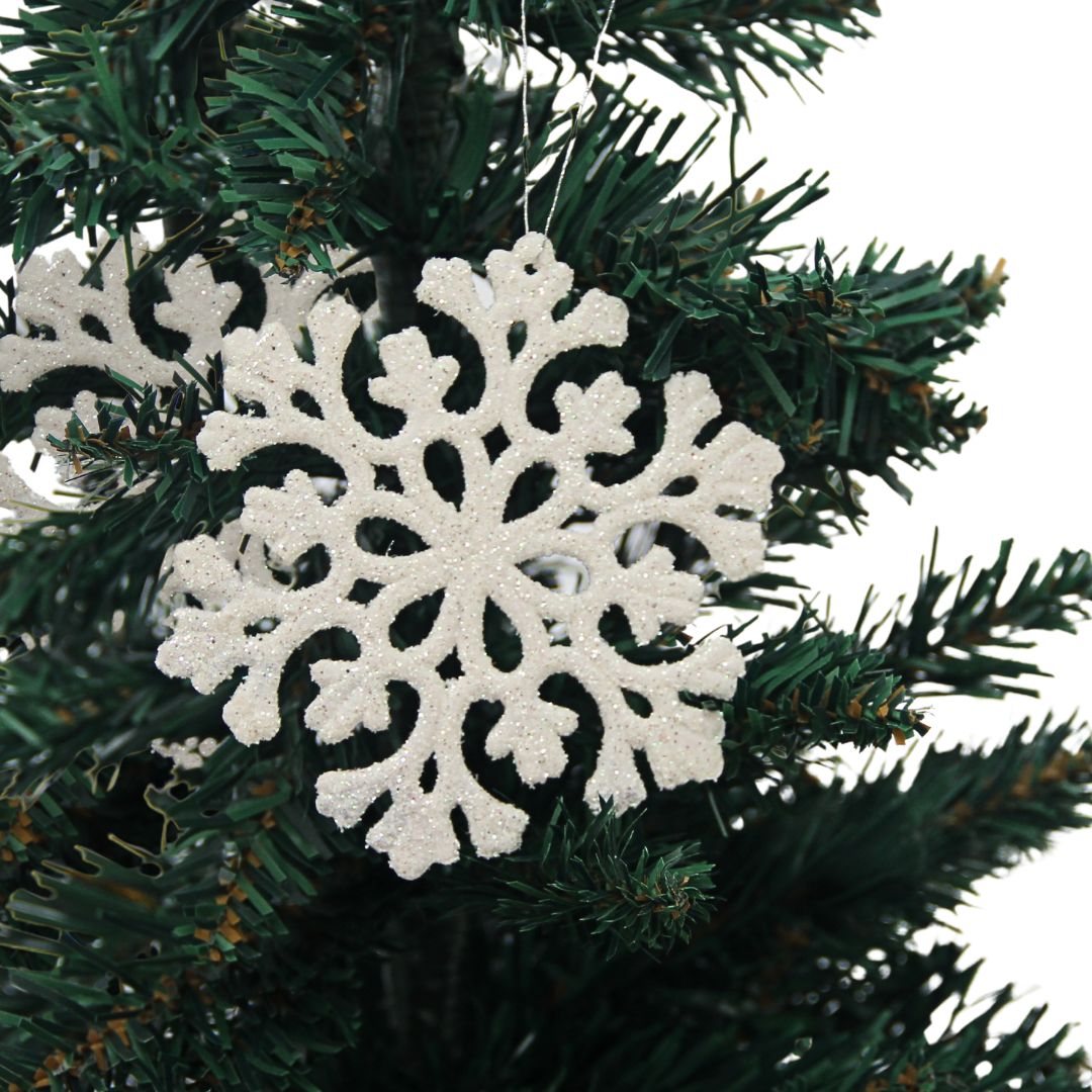 Adorno White Snowflake