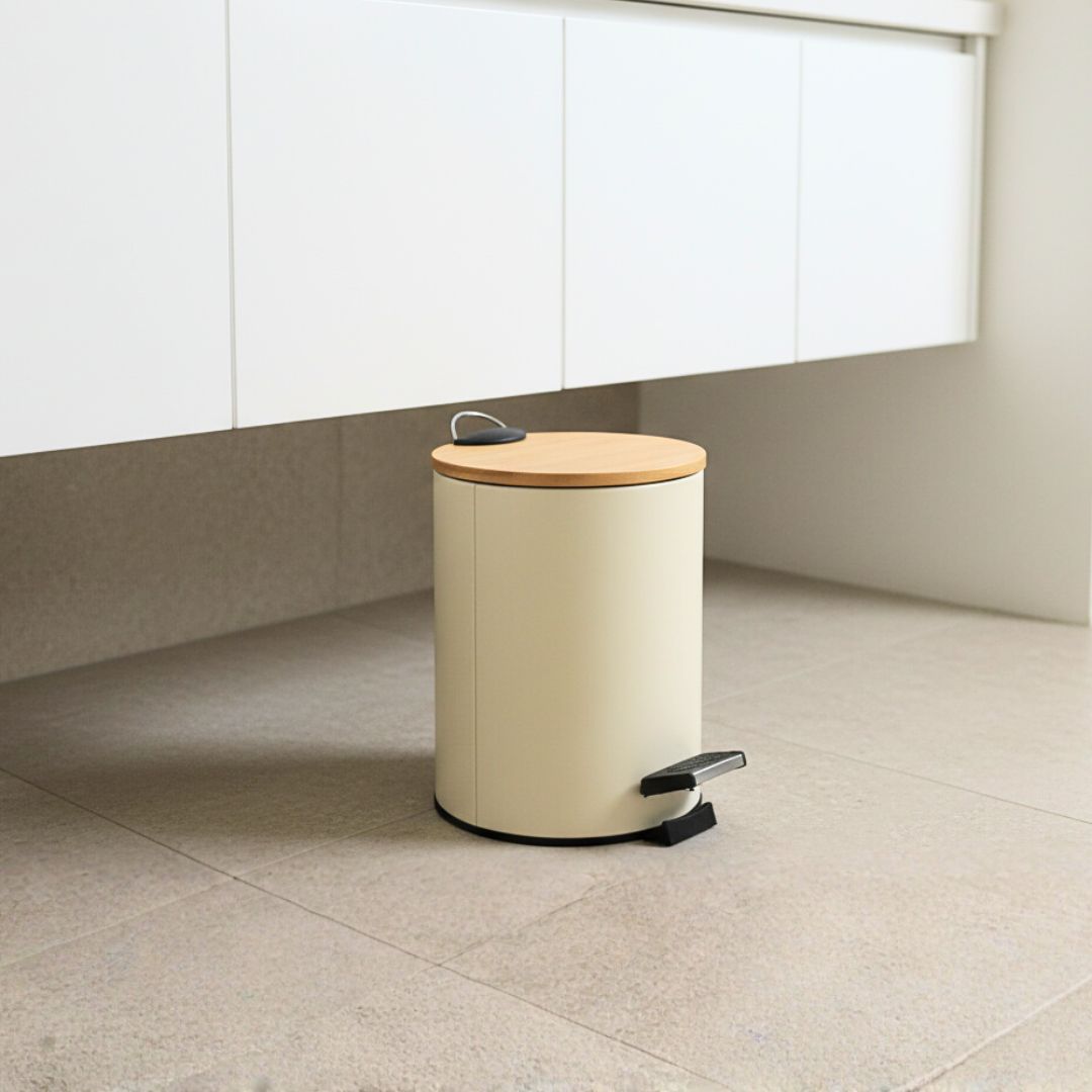 Tacho con Tapa Bambu Cierre Soft 3L Beige